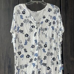 Lane Bryant White and blue floral shirt size 22/24